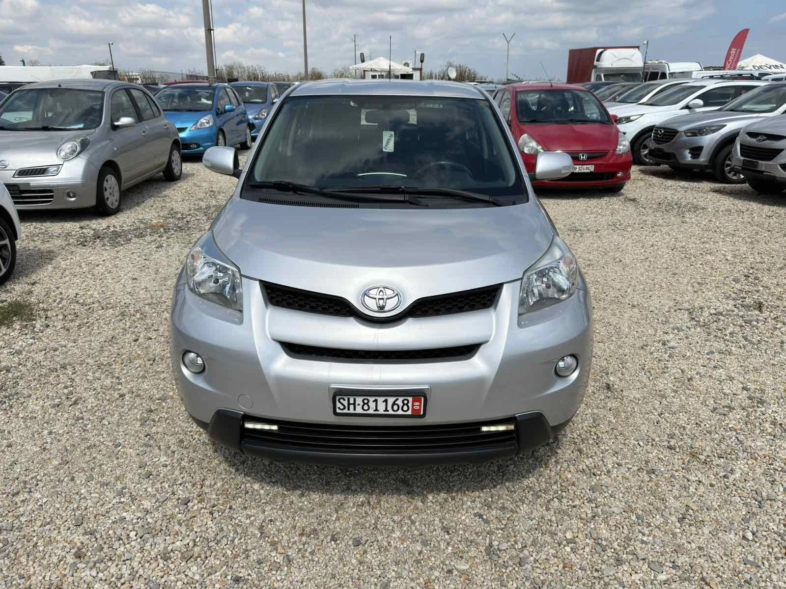 Toyota Urban Cruiser 1.3 Dual VVT-i, снимка 3 - Автомобили и джипове - 55156981