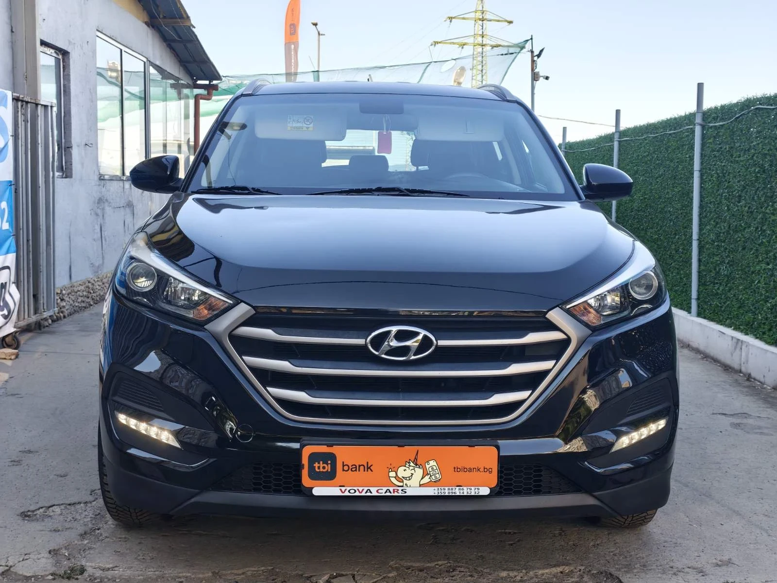 Hyundai Tucson 1.6 бензин 132 к. с. , снимка 2 - Автомобили и джипове - 55367826