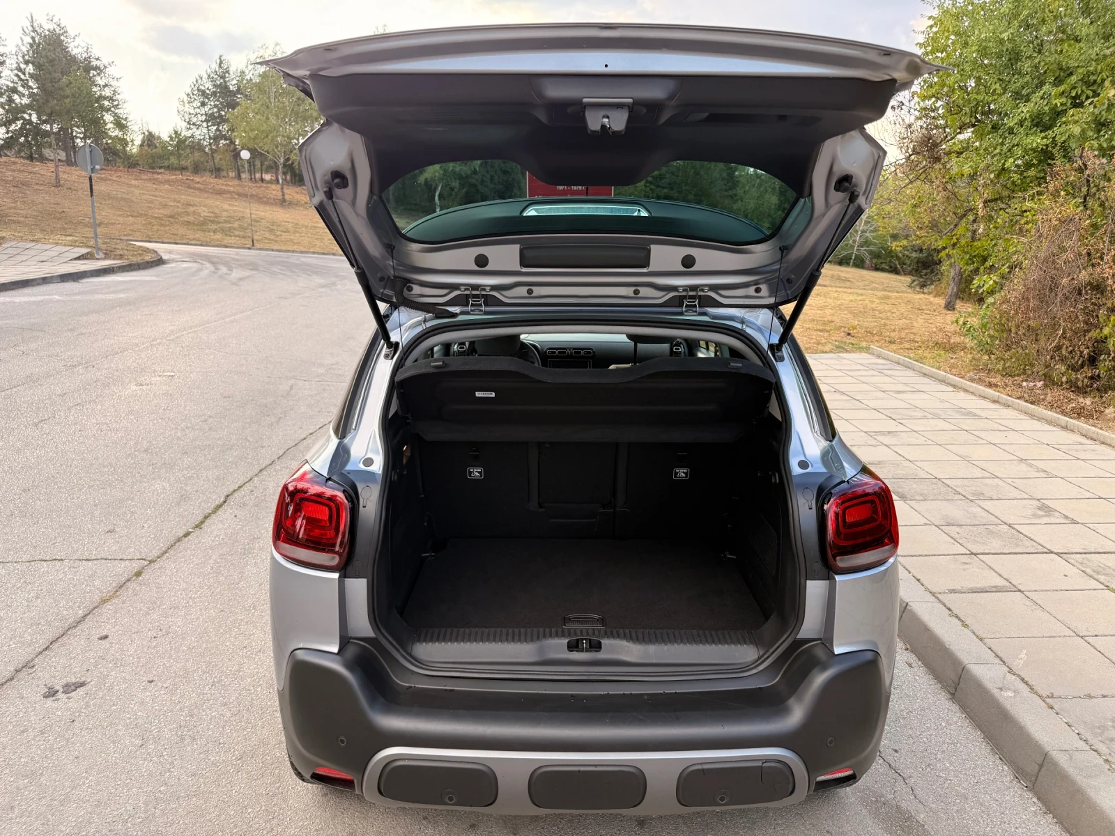 Citroen C3 Aircross 1.2i MAX Pure Tech ГАРАНЦИЯ, снимка 11 - Автомобили и джипове - 56060510