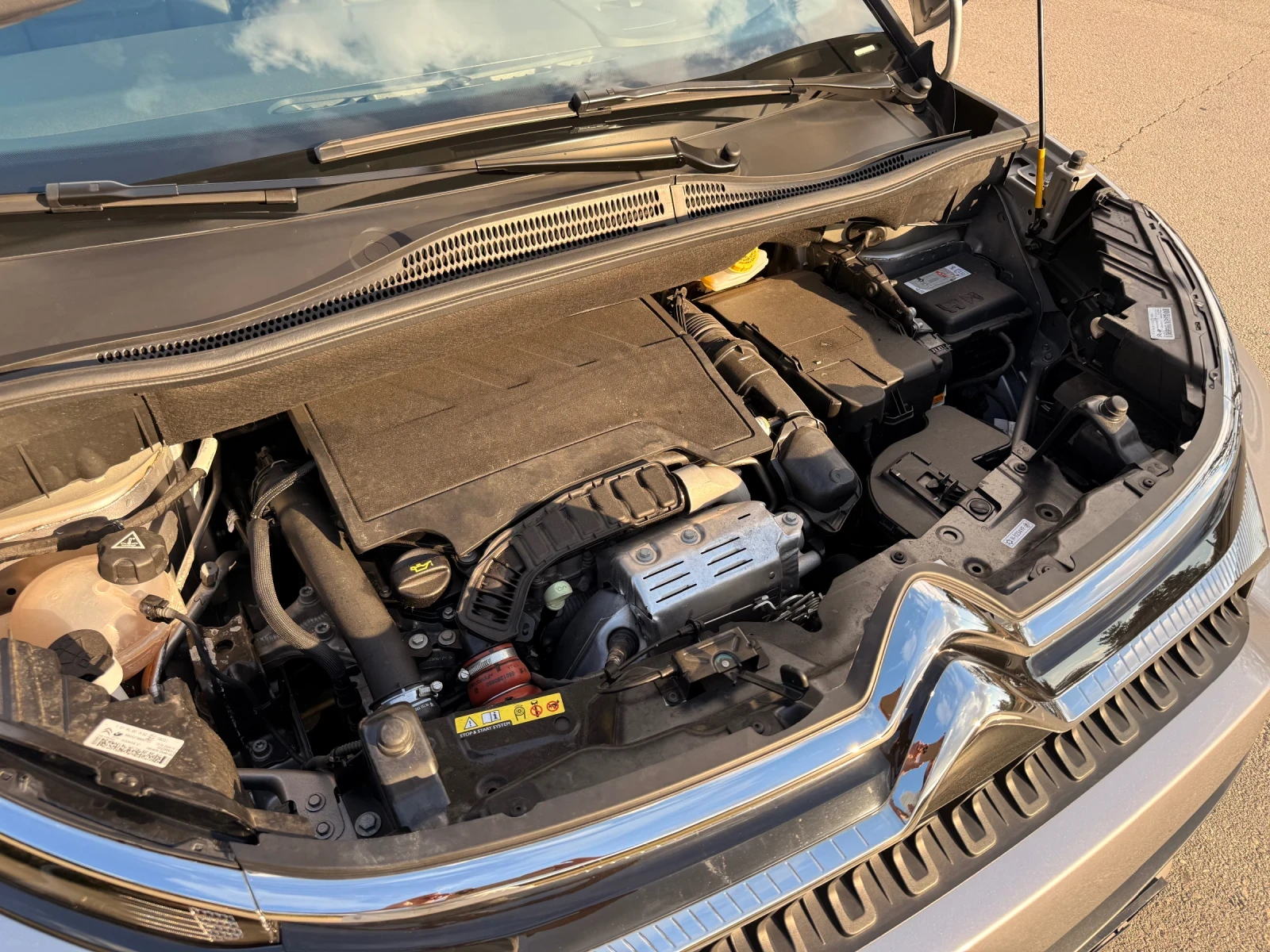 Citroen C3 Aircross 1.2i MAX Pure Tech ГАРАНЦИЯ, снимка 12 - Автомобили и джипове - 56060510
