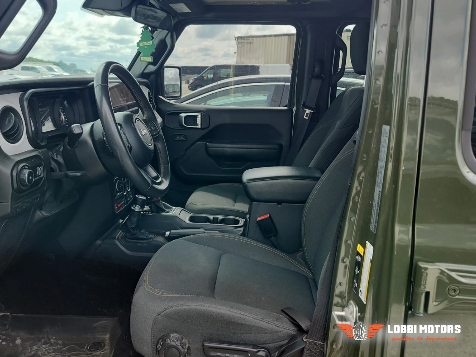 Jeep Wrangler, снимка 3 - Автомобили и джипове - 56102673
