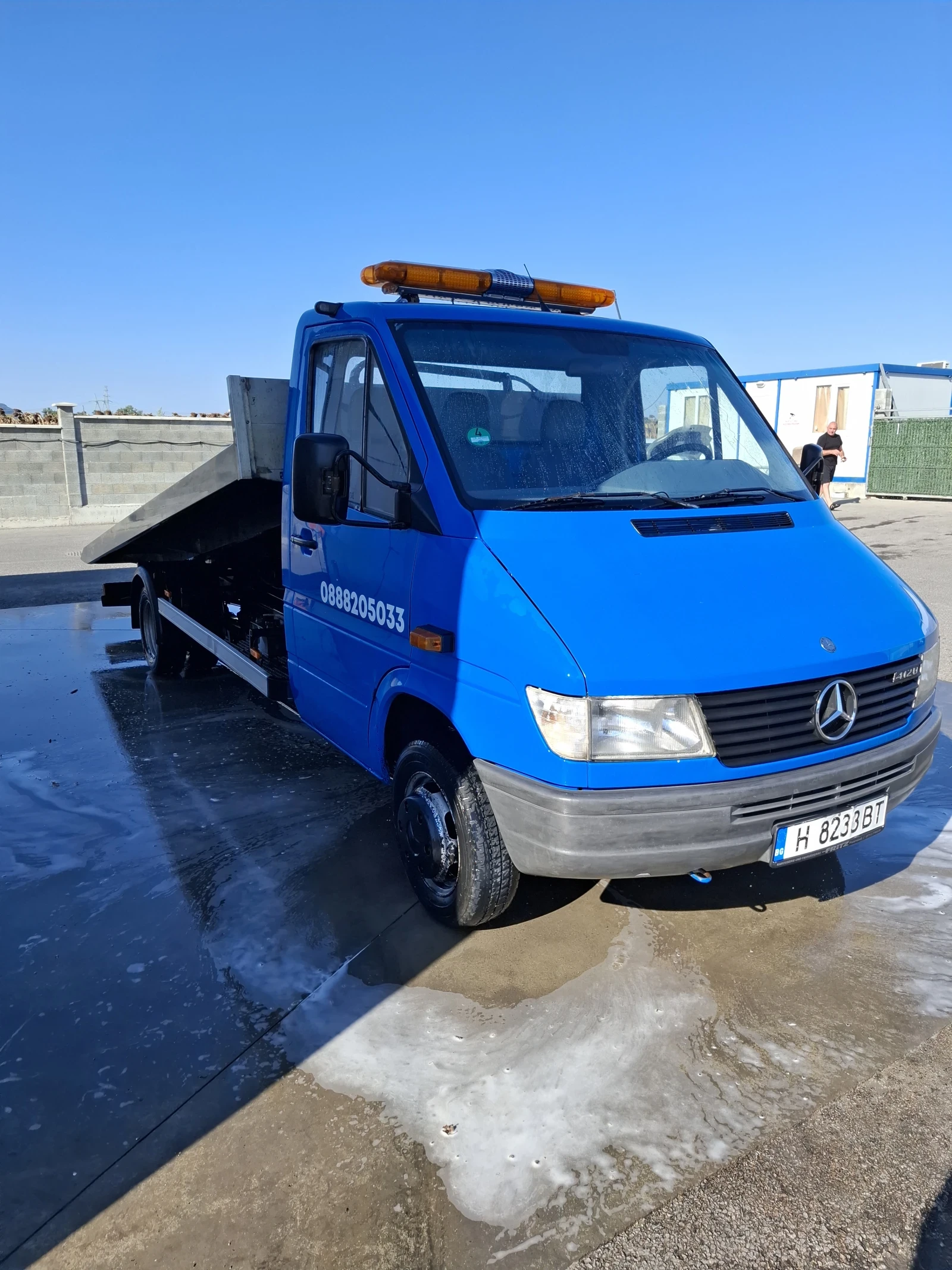 Mercedes-Benz Sprinter 412 Пътна помощ 