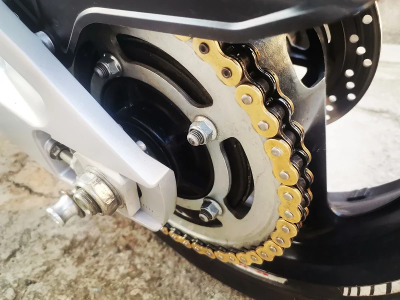 Suzuki Gsr 600, снимка 7 - Мотоциклети и мототехника - 49923751