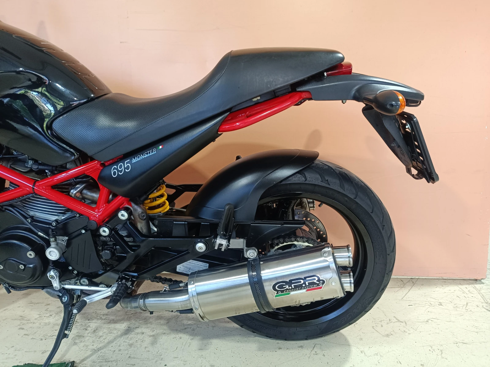 Ducati Monster 695, снимка 14 - Мотоциклети и мототехника - 54977495