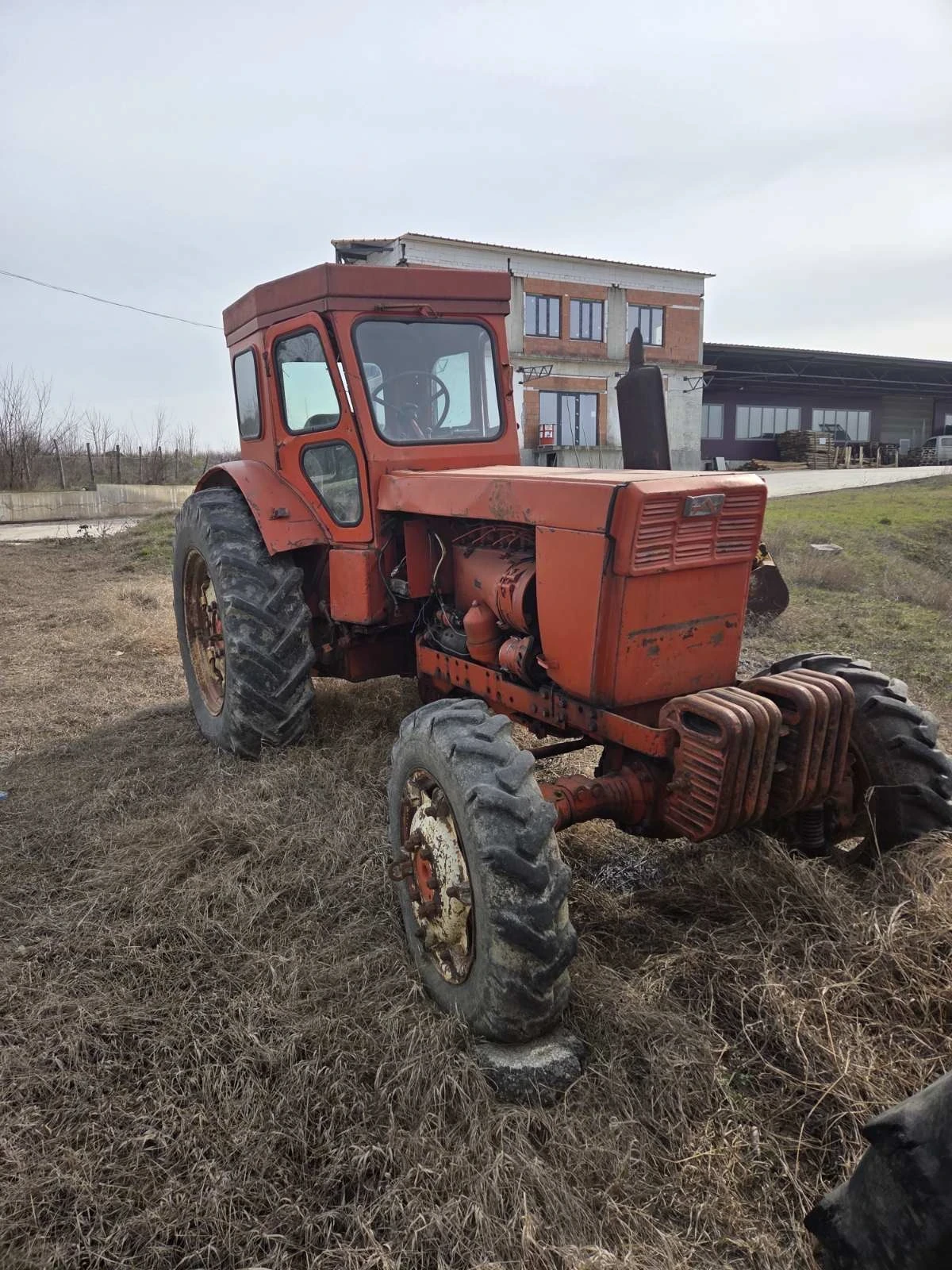 Трактор Т 40, снимка 3 - Селскостопанска техника - 53705668