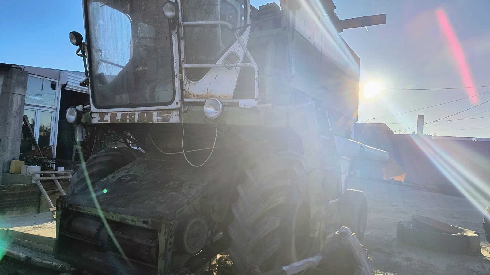 Комбайн Claas 116sl Доминатор, снимка 4 - Селскостопанска техника - 54071434