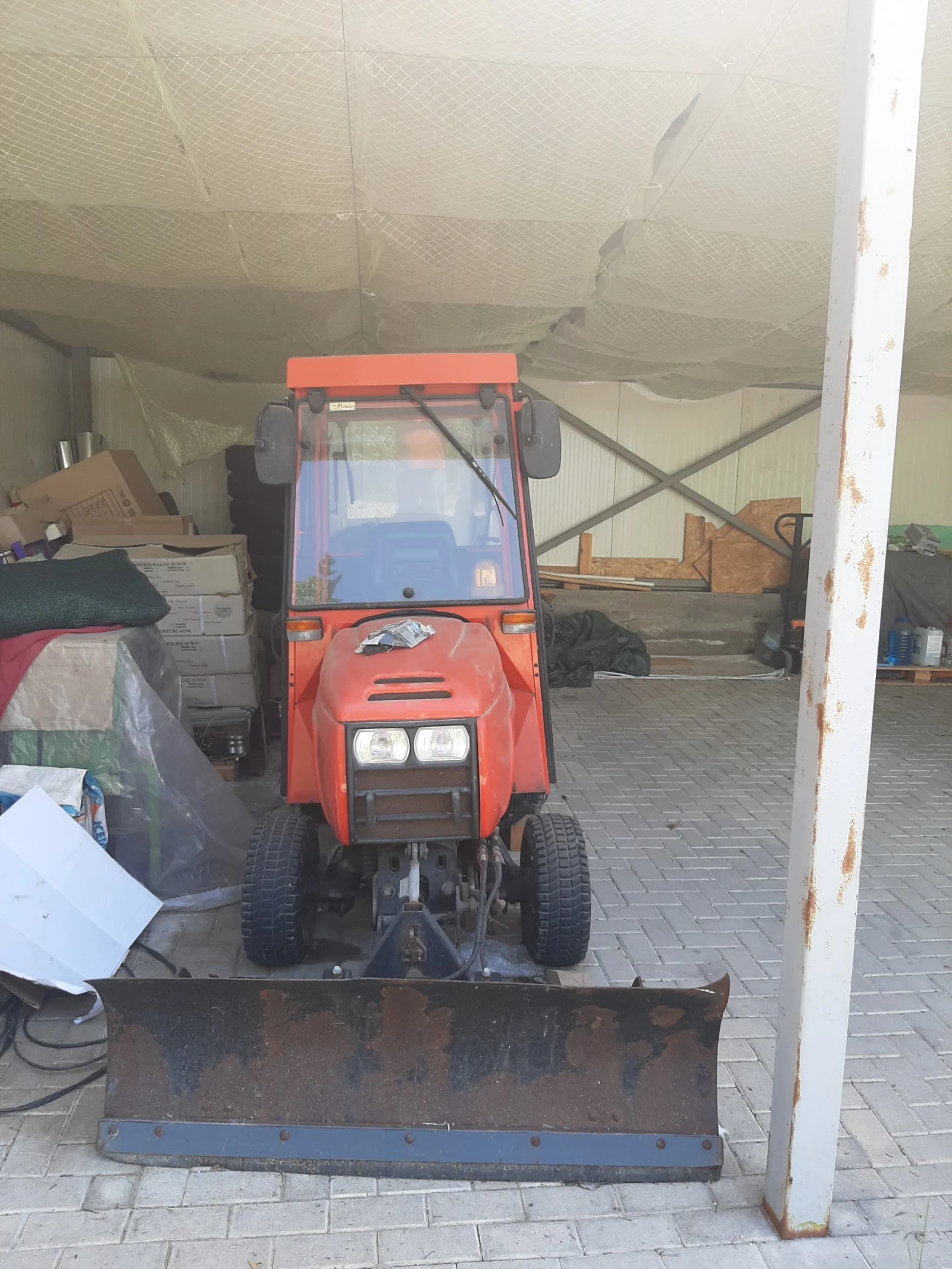 Друг вид Внос HAKOTRAC 1700 DA, снимка 2 - Селскостопанска техника - 55897950