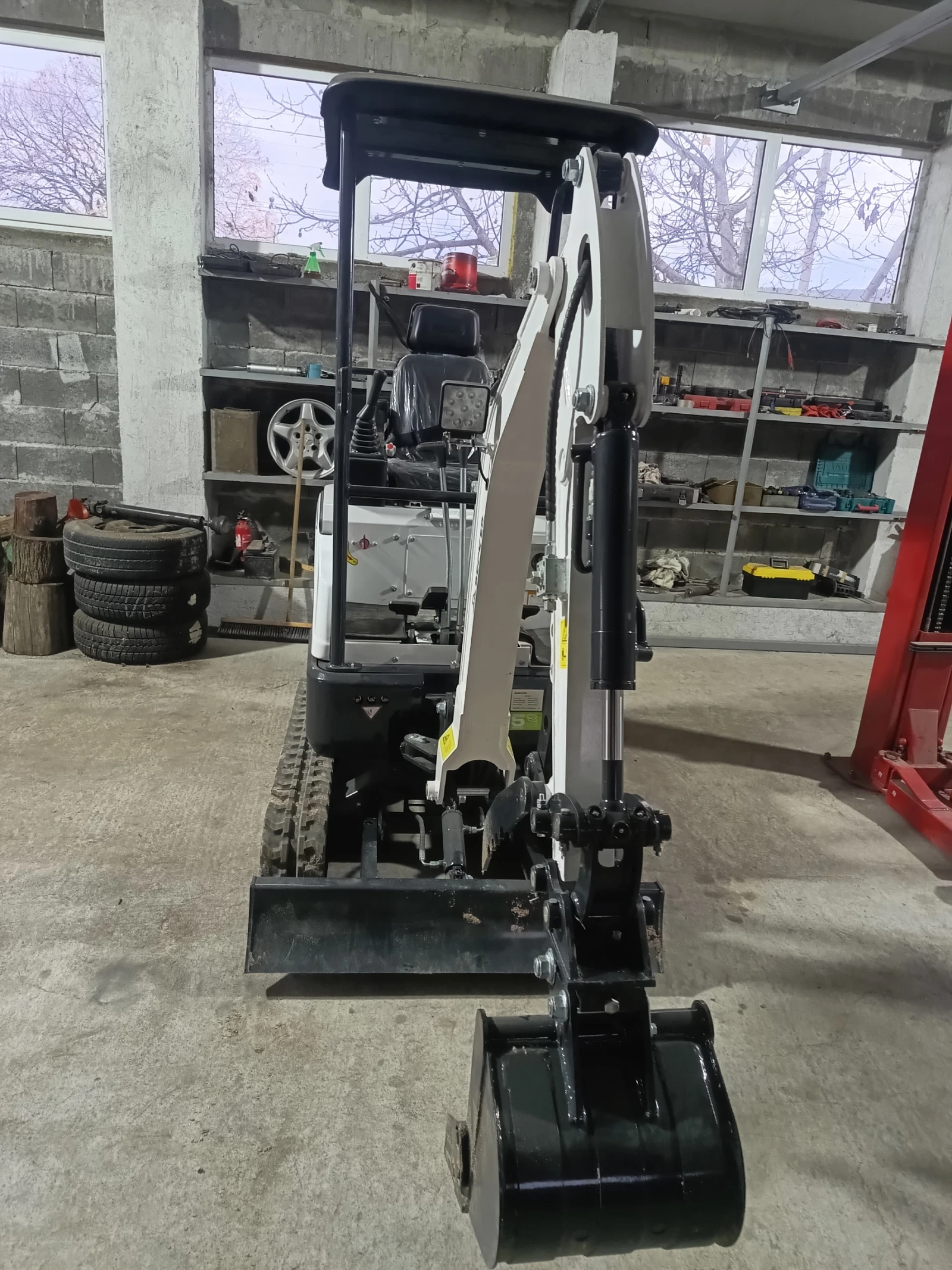 Багер Becker BL20 Becker bk17, снимка 6 - Индустриална техника - 56072233