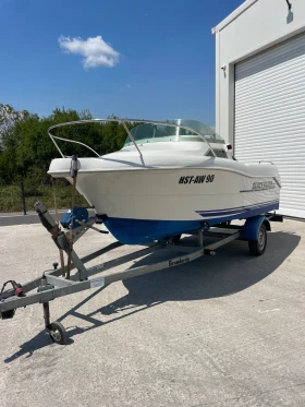 Лодка Quicksilver 435+ колесар