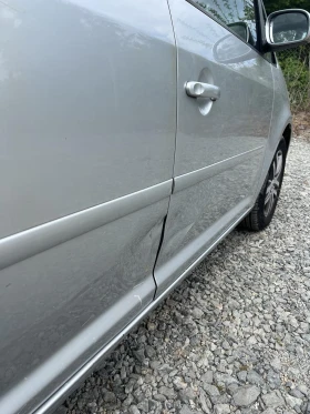 VW Touran 1.9TDI , снимка 11