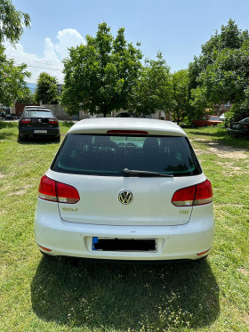VW Golf, снимка 4 - Автомобили и джипове - 45860253