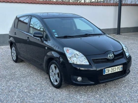 Toyota Corolla verso 2.2 D4D 7 местна, снимка 3