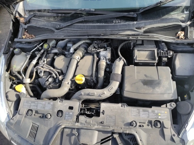 Renault Clio 1.5dci, снимка 10 - Автомобили и джипове - 39858178