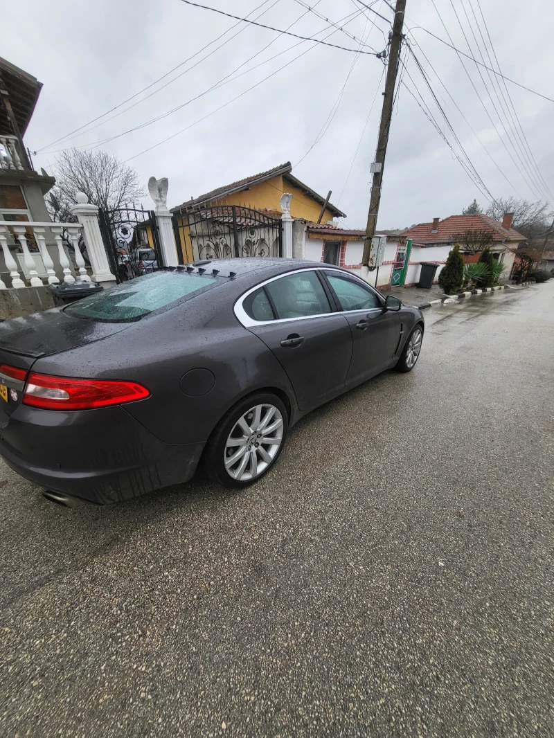 Jaguar Xf 3000, снимка 3 - Автомобили и джипове - 48440327