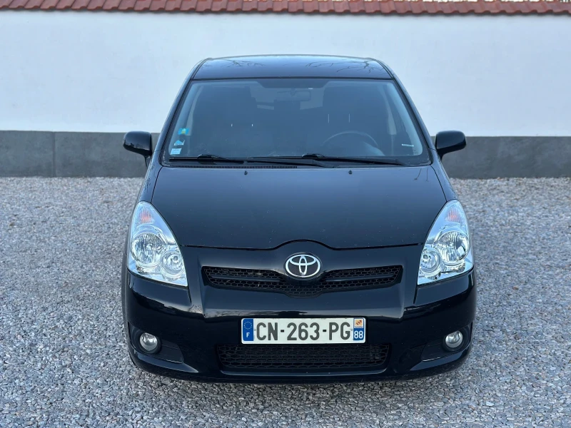 Toyota Corolla verso 2.2 D4D 7 местна, снимка 2 - Автомобили и джипове - 48442600