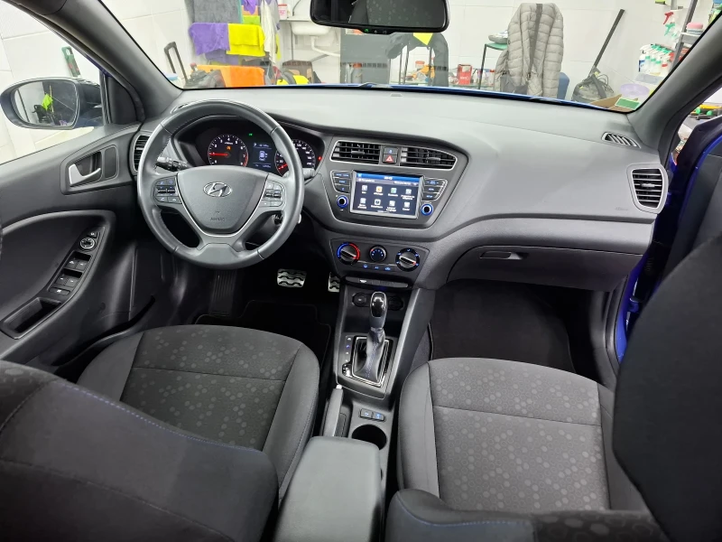 Hyundai I20 Black rade Activ, снимка 7 - Автомобили и джипове - 48449873