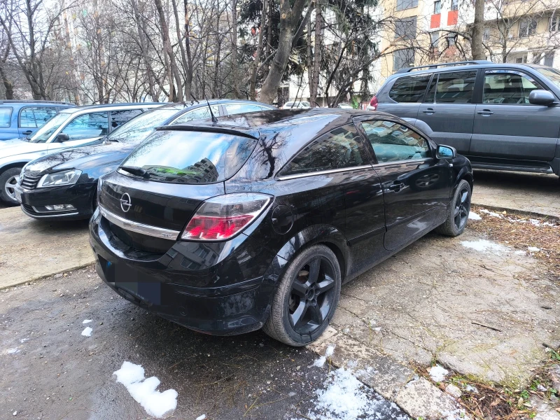 Opel Astra GTC Cosmo FACELIFT, снимка 3 - Автомобили и джипове - 48482136