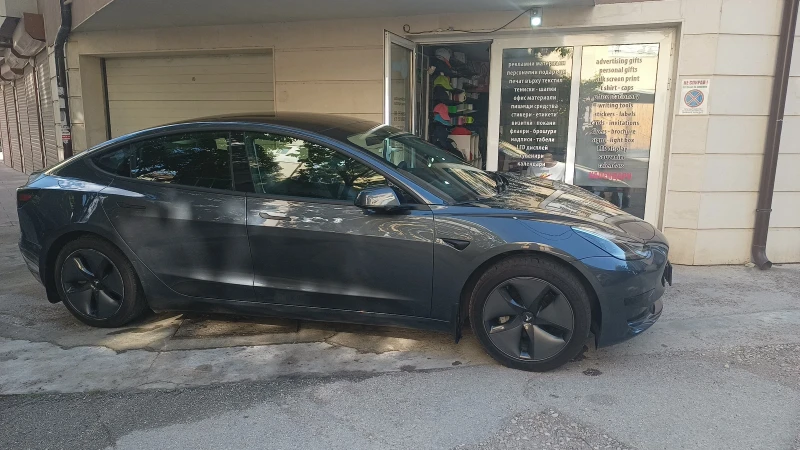 Tesla Model 3 SR+ , снимка 14 - Автомобили и джипове - 51830313