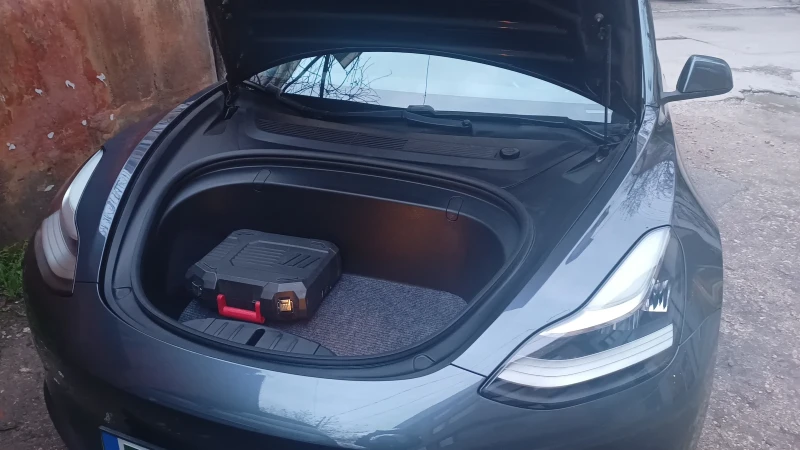 Tesla Model 3 SR+ , снимка 16 - Автомобили и джипове - 51830313