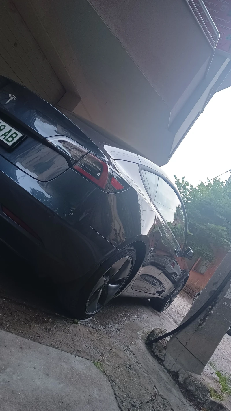 Tesla Model 3 SR+ , снимка 3 - Автомобили и джипове - 51830313