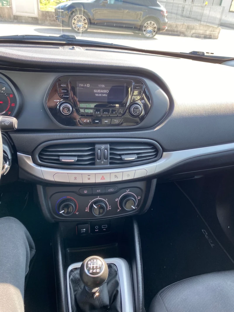 Fiat Tipo 1.6 jtdm 120kc, снимка 12 - Автомобили и джипове - 52077584