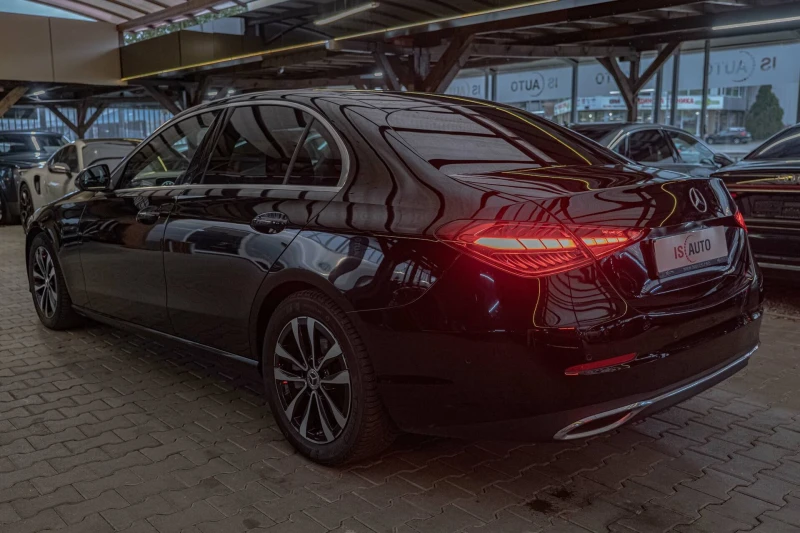 Mercedes-Benz C 300 CDI/9G Tronic/Virtual/Подгрев/Камера/Седан, снимка 6 - Автомобили и джипове - 52298665