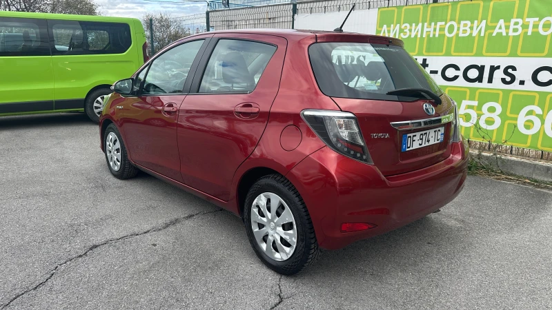 Toyota Yaris 1.5 Hybrid , снимка 5 - Автомобили и джипове - 52320855