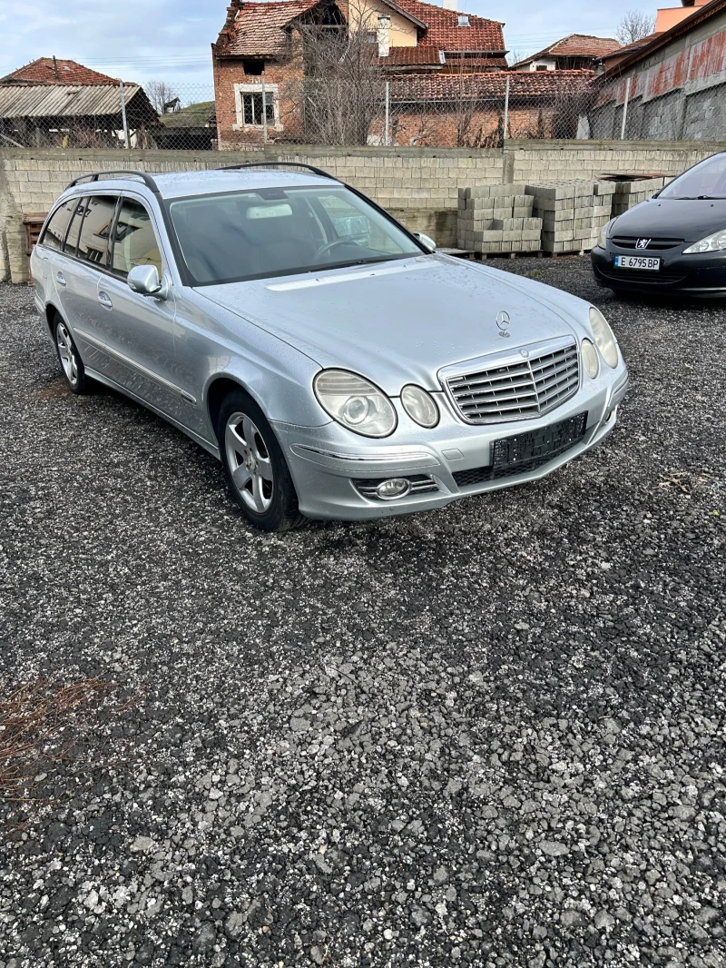 Mercedes-Benz E 280, снимка 2 - Автомобили и джипове - 53349732