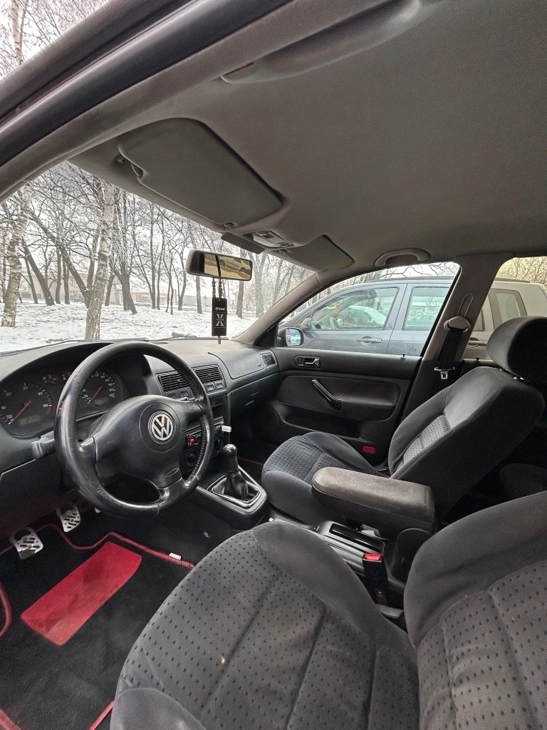 VW Golf, снимка 12 - Автомобили и джипове - 49260072