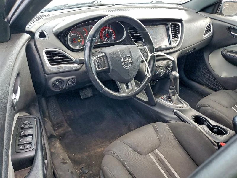 Dodge Dart 2.0L 4 Front-wheel Drive, снимка 12 - Автомобили и джипове - 53124633