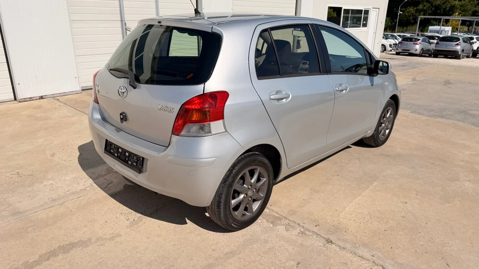Toyota Yaris 1.3vvt-i 101k* FACE* UNIKAT*  | Mobile.bg � ����������� 14
