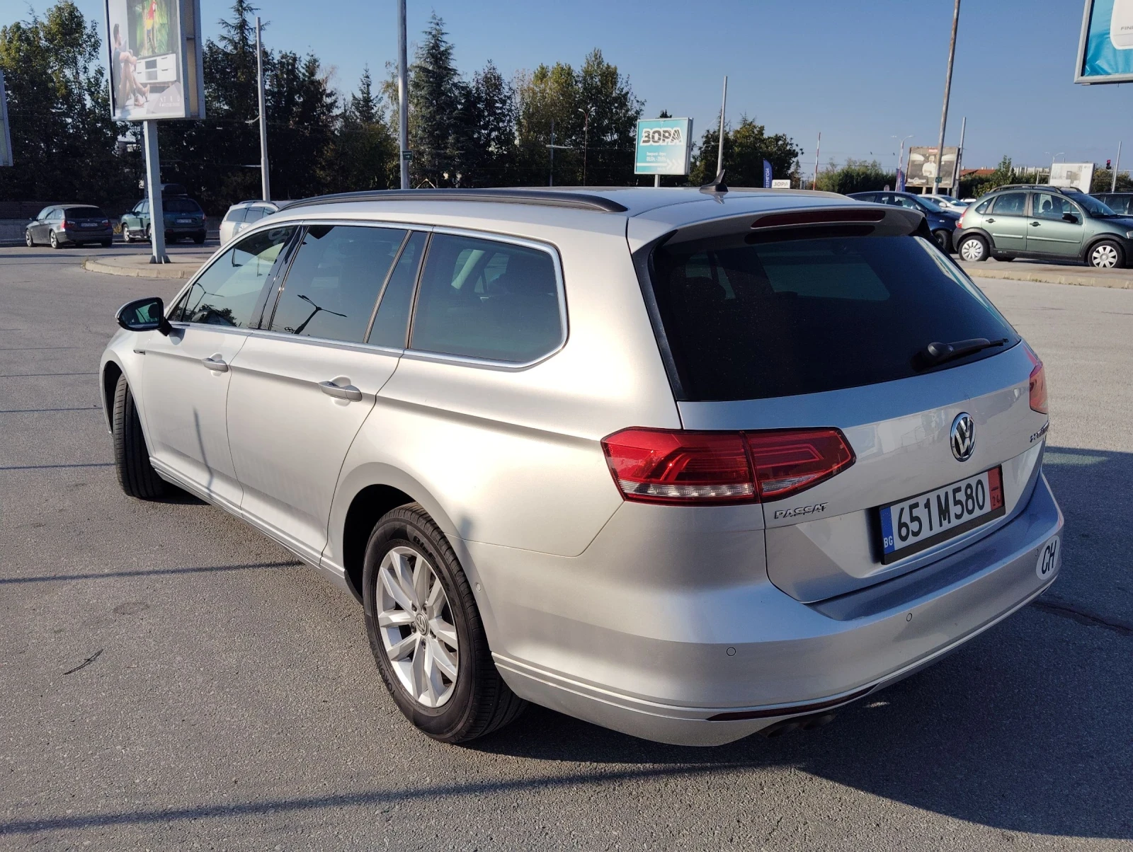 VW Passat B-8 Дигитално табло, Дистроник, Led фарове - изображение 4