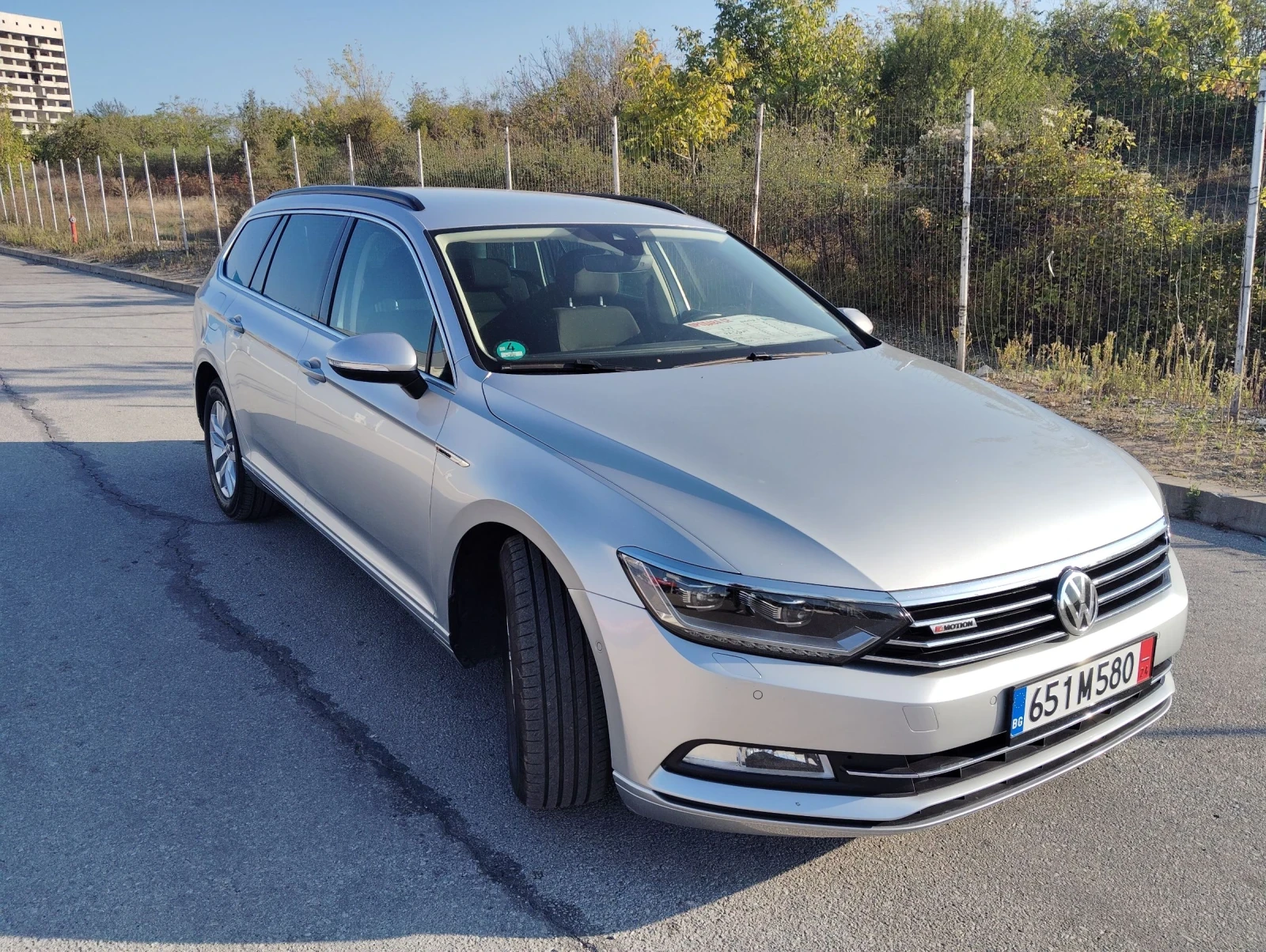 VW Passat B-8 Дигитално табло, Дистроник, Led фарове - изображение 2