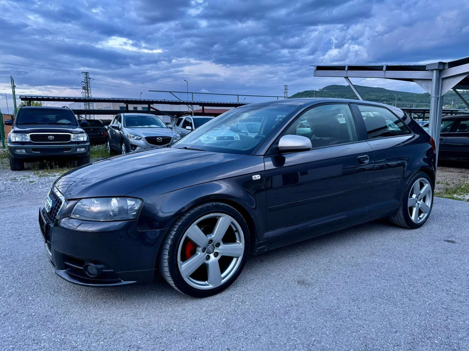 Audi A3 2.0TDI S-line NAVI КОЖА INDIVIDUAL - изображение 2
