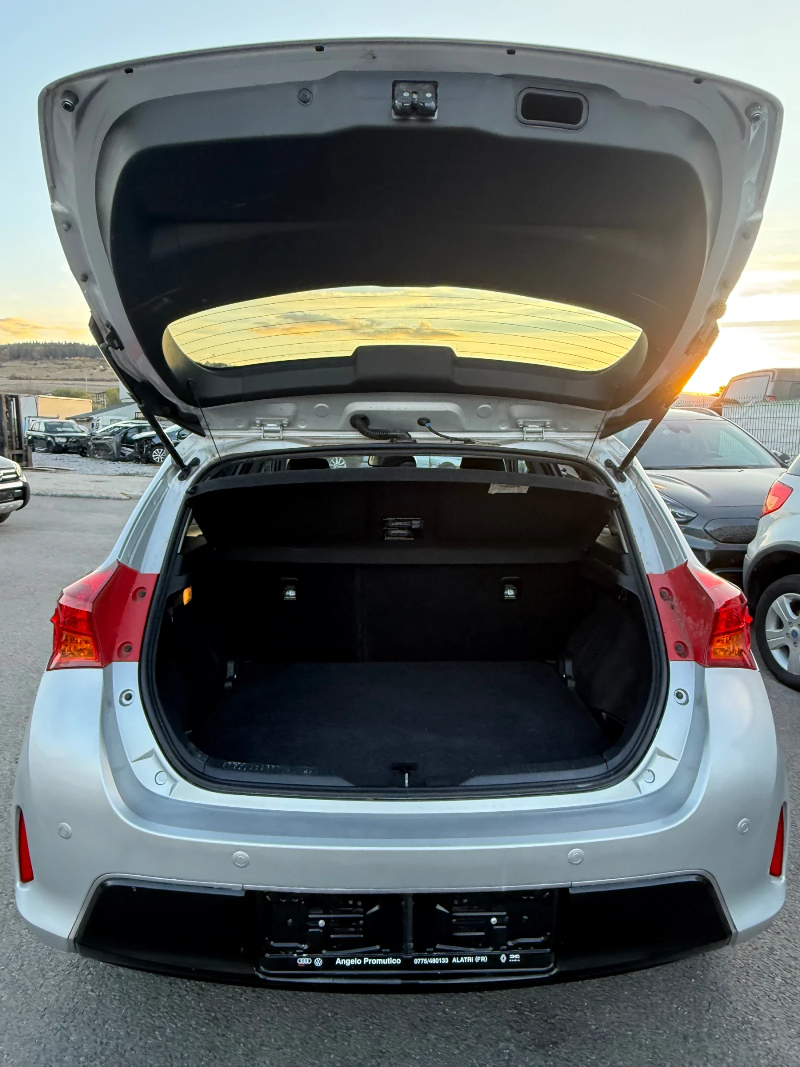 Toyota Auris 1.4D-4D LOUNGE | Mobile.bg   12