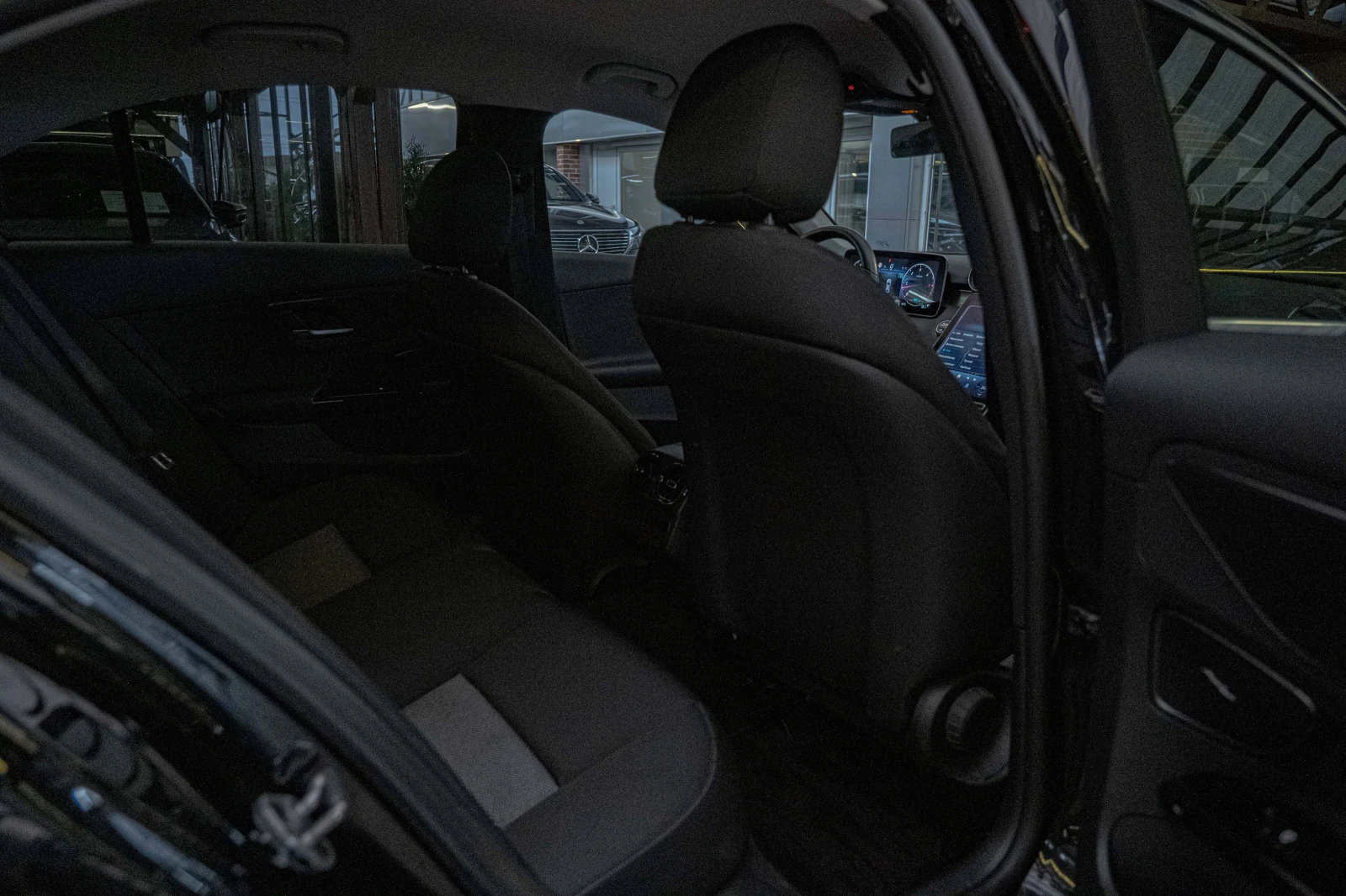 Mercedes-Benz C 300 CDI/9G Tronic/Virtual/// | Mobile.bg   8