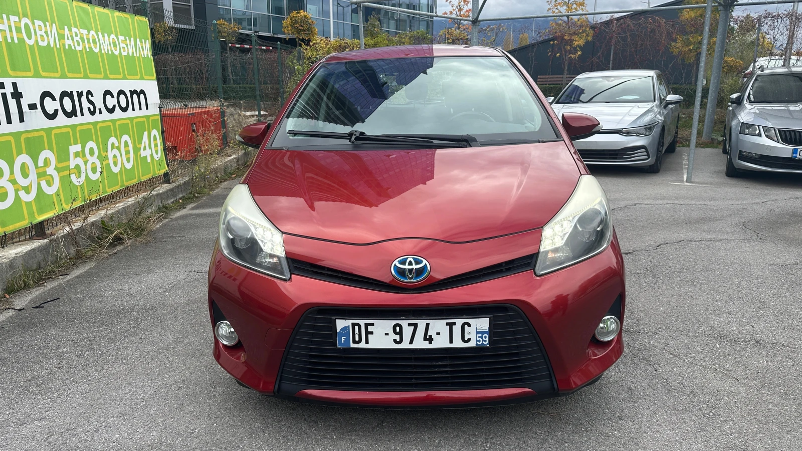 Toyota Yaris 1.5 Hybrid  | Mobile.bg   3