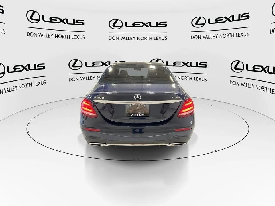 Mercedes-Benz E 300 4MATIC * * CARFAX * *  * *  | Mobile.bg   8