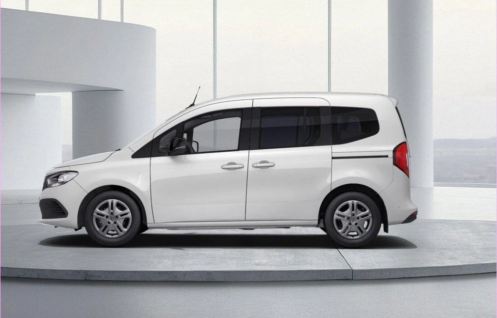 Mercedes-Benz T-класа EQT 200/CAMERA/MBUX NAVI/KEYLESS/BLIND SPOT/ - изображение 4