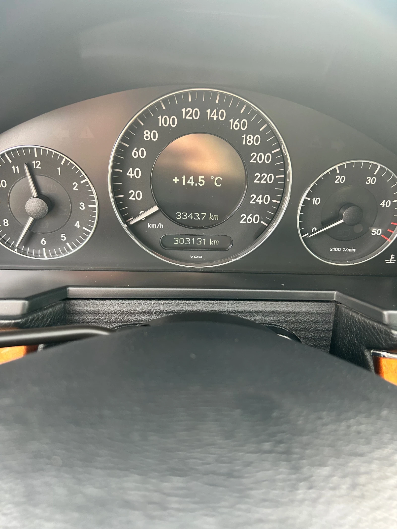 Mercedes-Benz E 280 | Mobile.bg � ����������� 16