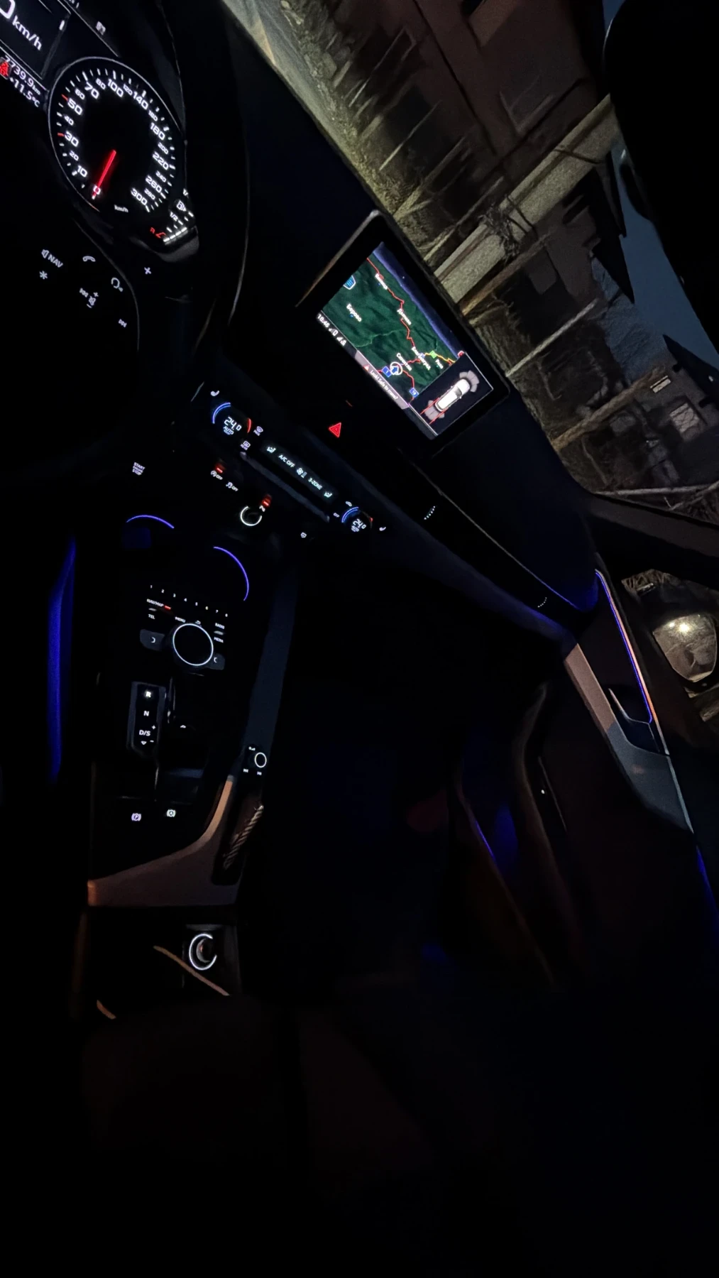 Audi A4 Audi A4 Avant 35 TDI Sport ACC Spur + Totwinkel * , снимка 12 - Автомобили и джипове - 53660843