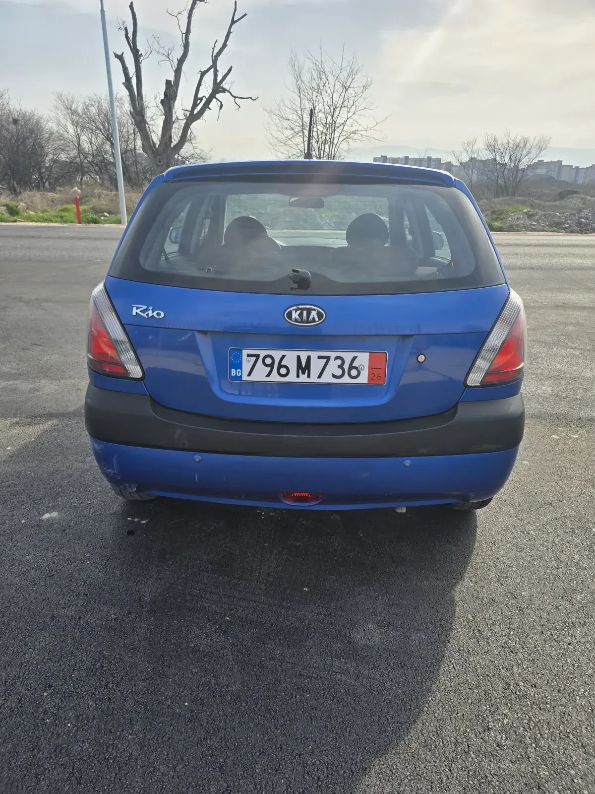 Kia Rio 1.4, снимка 4 - Автомобили и джипове - 53708273