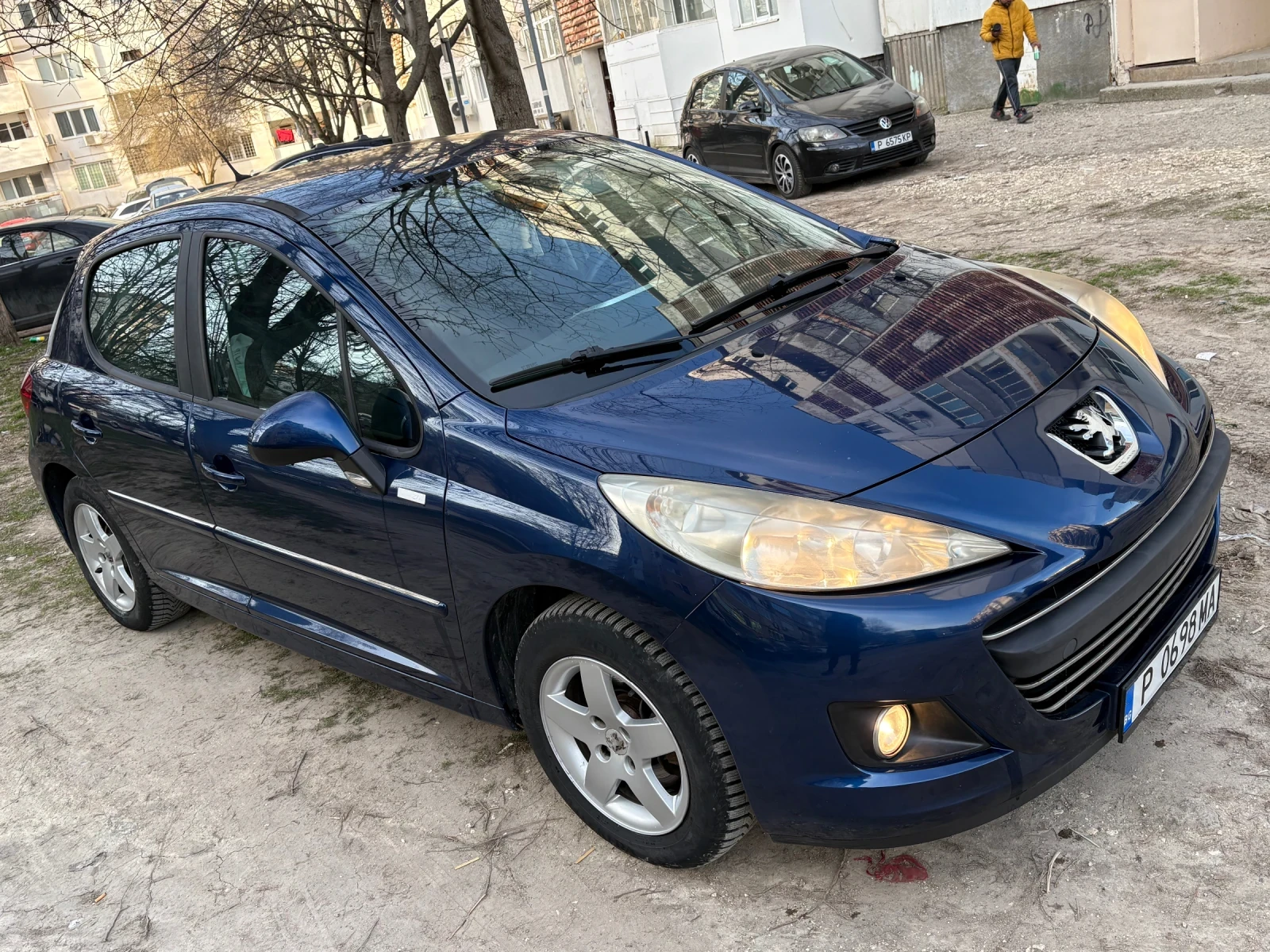 Peugeot 207 1.4, снимка 2 - Автомобили и джипове - 53827078
