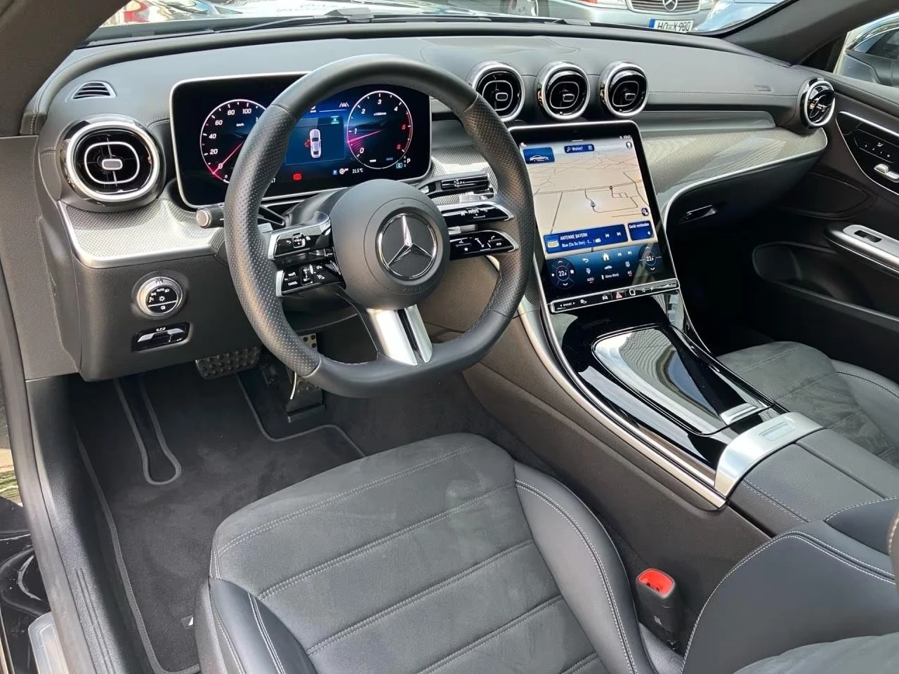 Mercedes-Benz C 220 d/AMG/COUPE/PANO/DIGITAL LIGHT/CAMERA/KEYLESS/, снимка 7 - Автомобили и джипове - 53876632