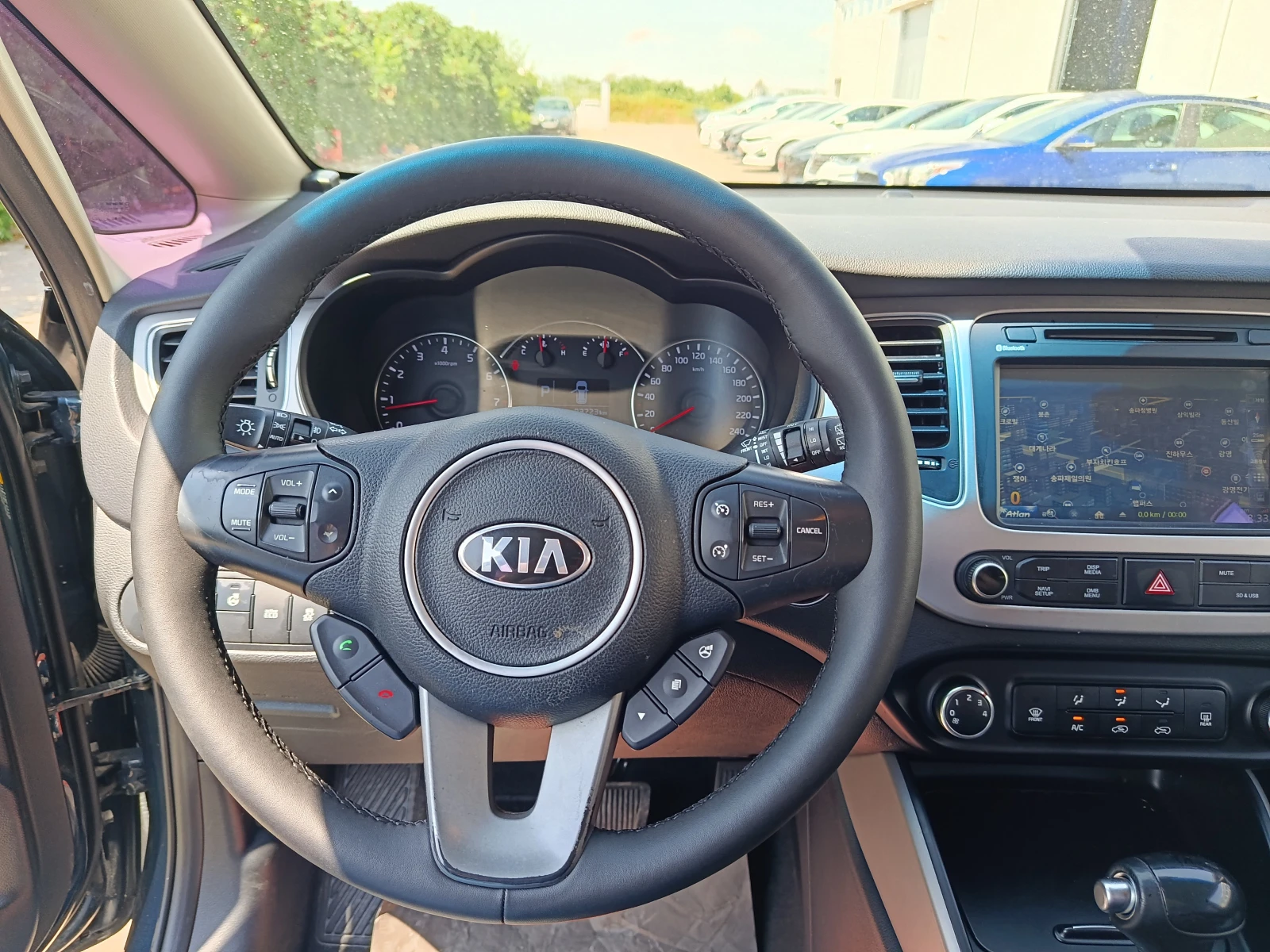 Kia Carens 2.0 Lpi | Mobile.bg � ����������� 5