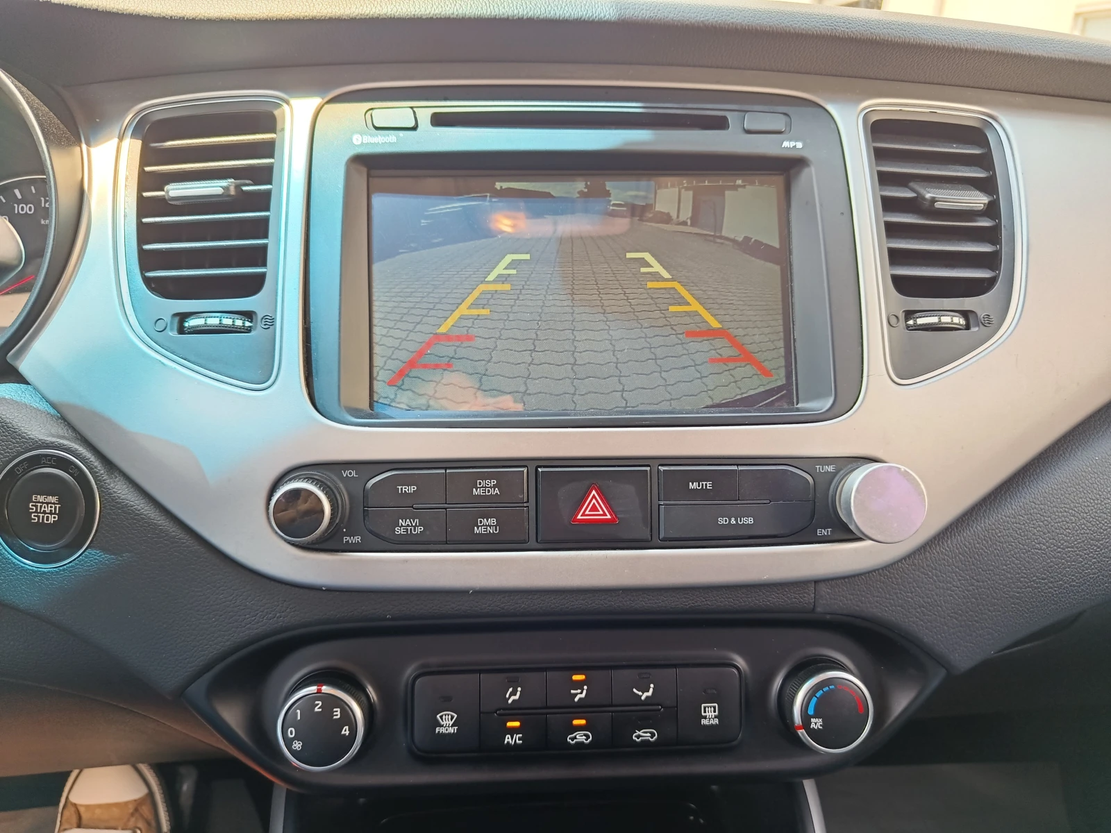 Kia Carens 2.0 Lpi | Mobile.bg � ����������� 13