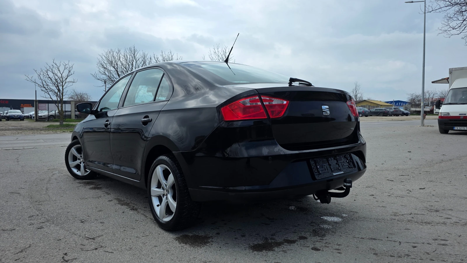 Seat Toledo АВТОМАТ, снимка 4 - Автомобили и джипове - 54416901
