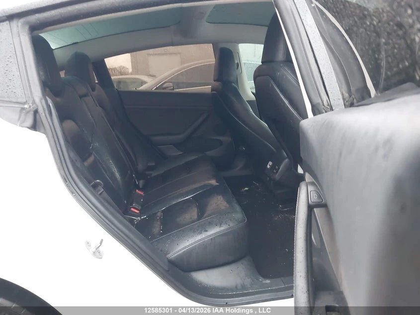 Tesla Model 3 Facelift LFP Термопомпа, снимка 11 - Автомобили и джипове - 54435789