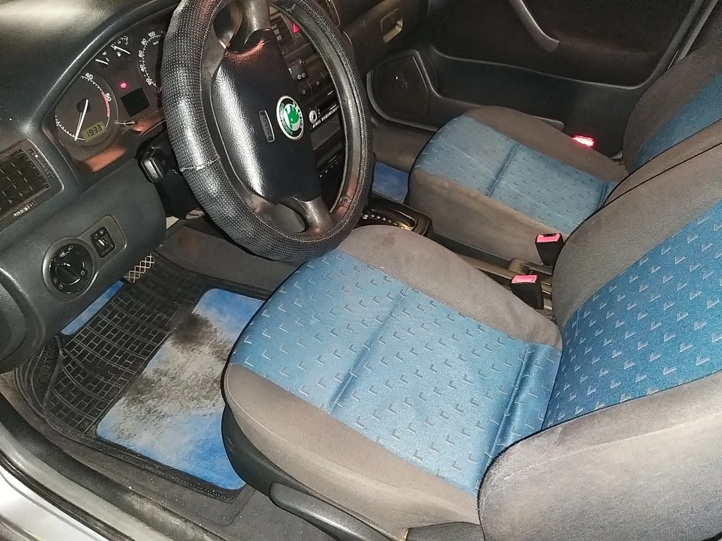 Skoda Octavia 1.9 TDI, снимка 7 - Автомобили и джипове - 55090333
