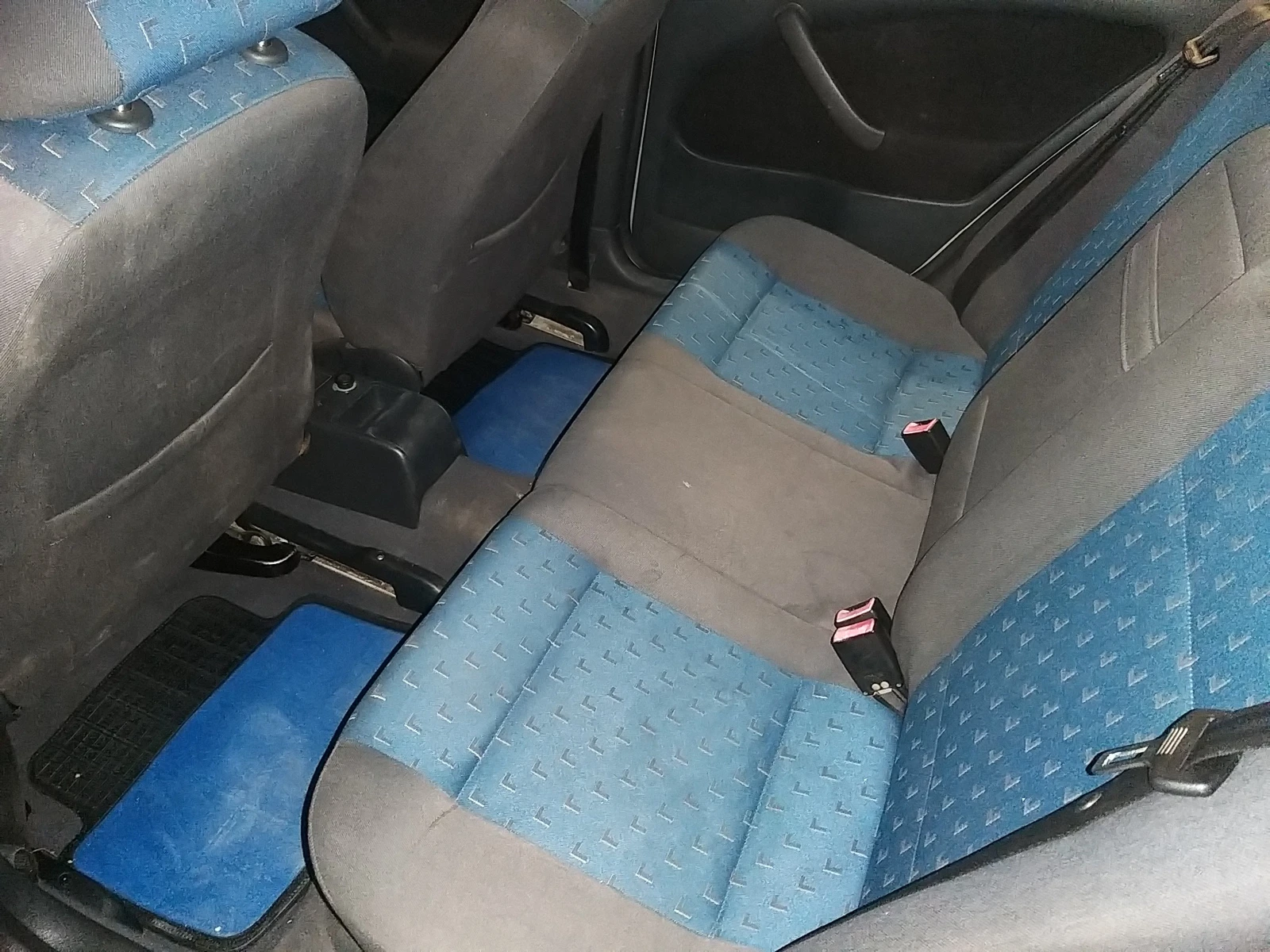 Skoda Octavia 1.9 TDI, снимка 6 - Автомобили и джипове - 55090333